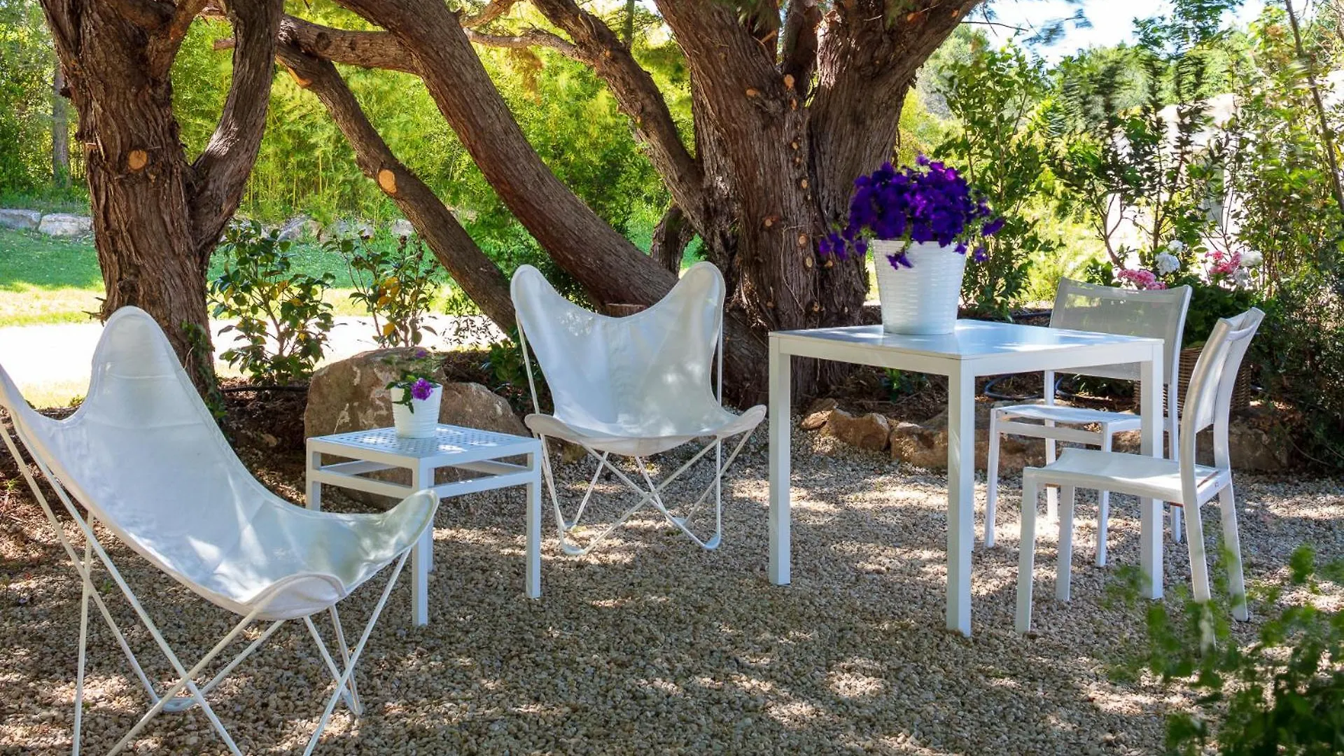 Hotel La Bastide De Damien, 5 Clefs Demeure D'Exception Et Table Remarquable Dans Le Guide Teritoria, Jacuzzi Privatif, Cuisine Etoilee Dominique Frerard Aix-en-Provence 5*,
