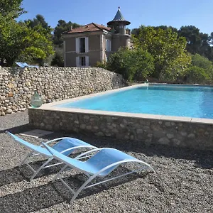 לינה וארוחת בוקר Pavillon De Beauregard