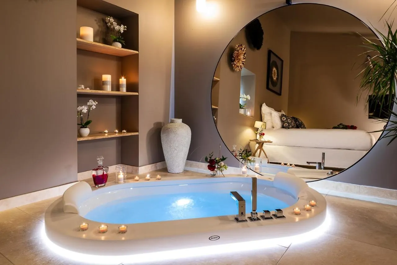 Hotel La Bastide De Damien, 5 Clefs Demeure D'Exception Et Table Remarquable Dans Le Guide Teritoria, Jacuzzi Privatif, Cuisine Etoilee Dominique Frerard Aix-en-Provence Affittacamere