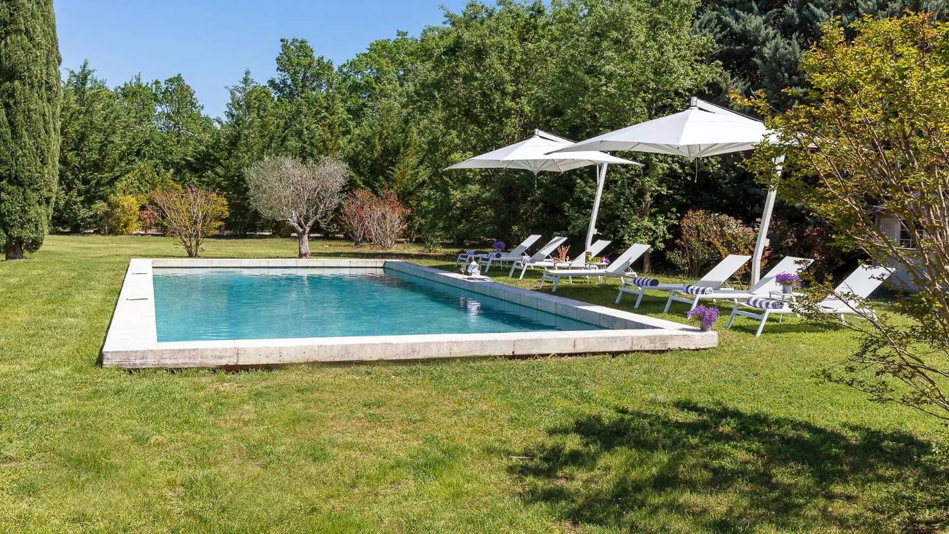 ***** Affittacamere Hotel La Bastide De Damien, 5 Clefs Demeure D'Exception Et Table Remarquable Dans Le Guide Teritoria, Jacuzzi Privatif, Cuisine Etoilee Dominique Frerard Aix-en-Provence Francia
