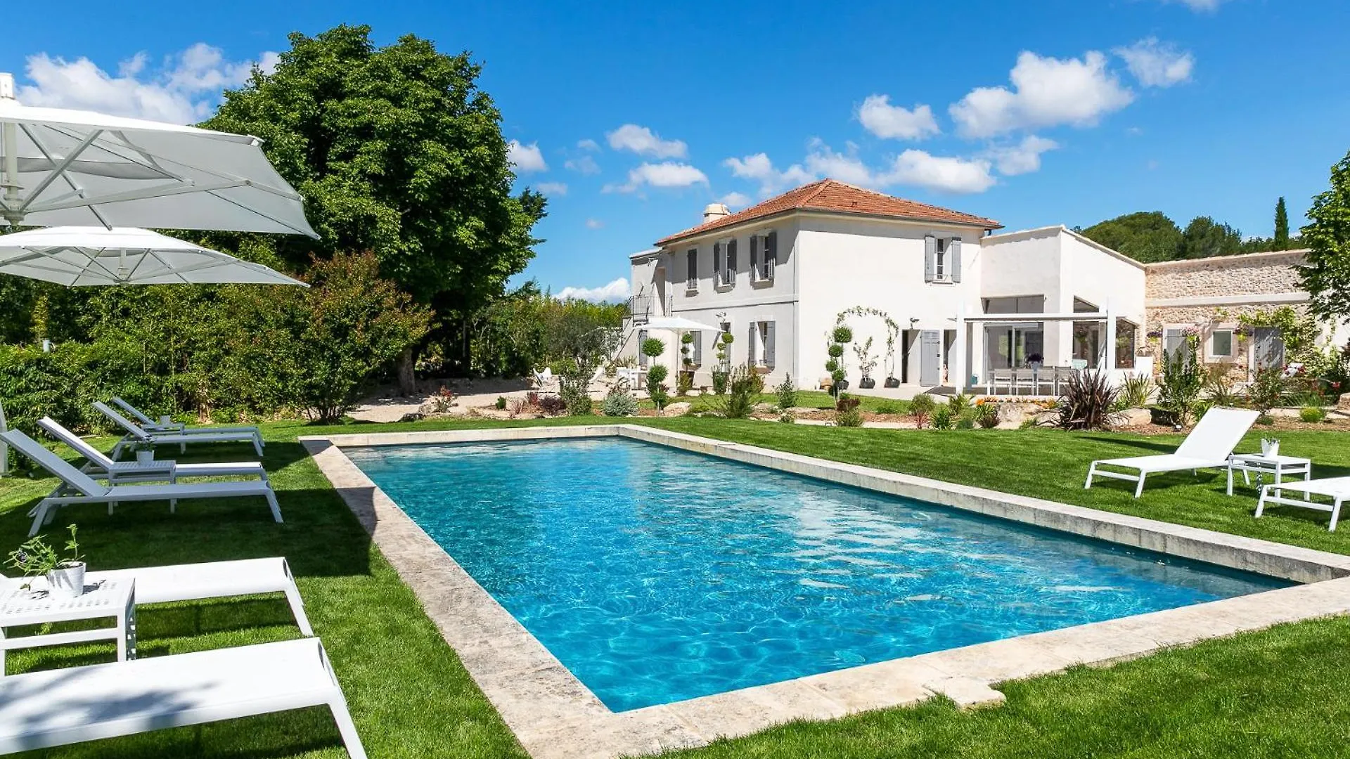 Affittacamere Hotel La Bastide De Damien, 5 Clefs Demeure D'Exception Et Table Remarquable Dans Le Guide Teritoria, Jacuzzi Privatif, Cuisine Etoilee Dominique Frerard Aix-en-Provence