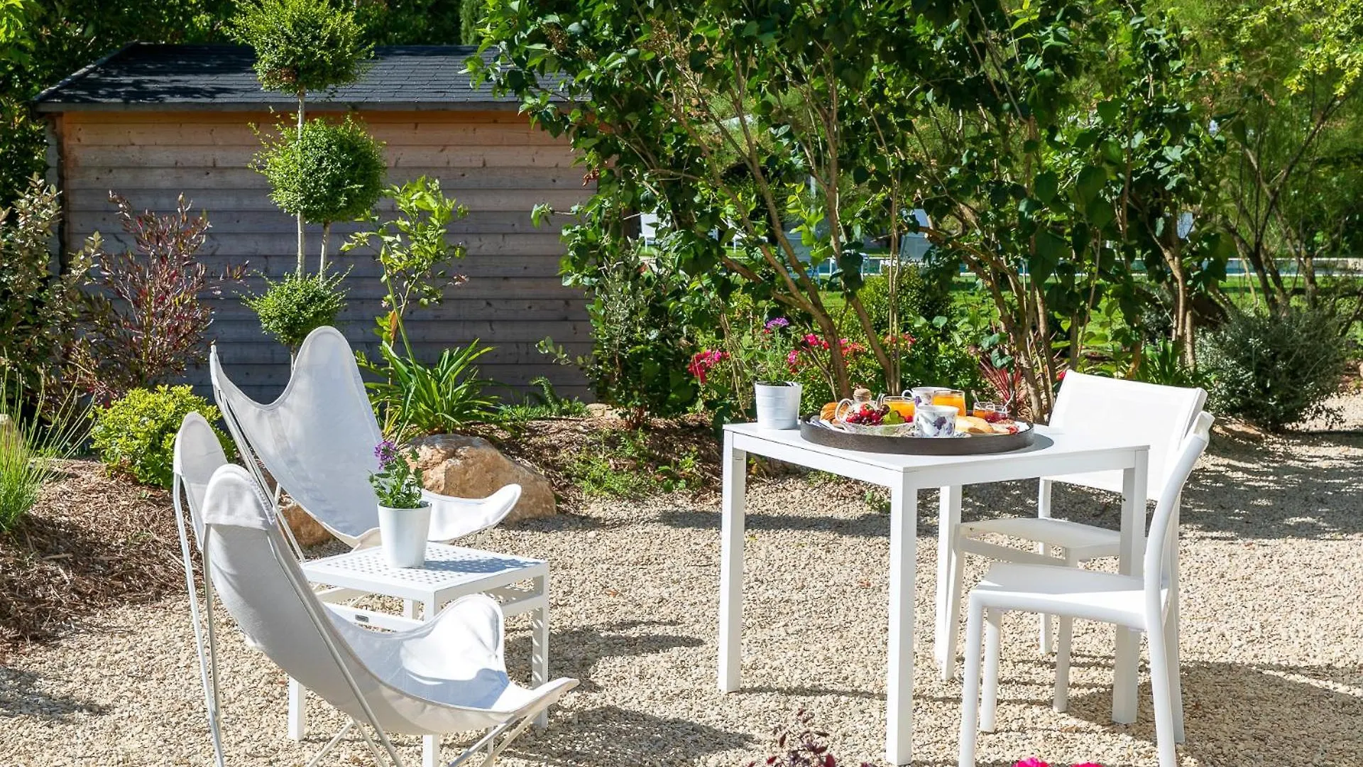 Hotel La Bastide De Damien, 5 Clefs Demeure D'Exception Et Table Remarquable Dans Le Guide Teritoria, Jacuzzi Privatif, Cuisine Etoilee Dominique Frerard Aix-en-Provence